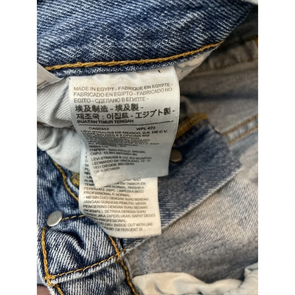 Levis product pair